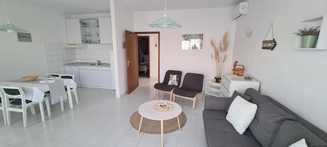 פג Apartments Pampas Island Pag מראה חיצוני תמונה